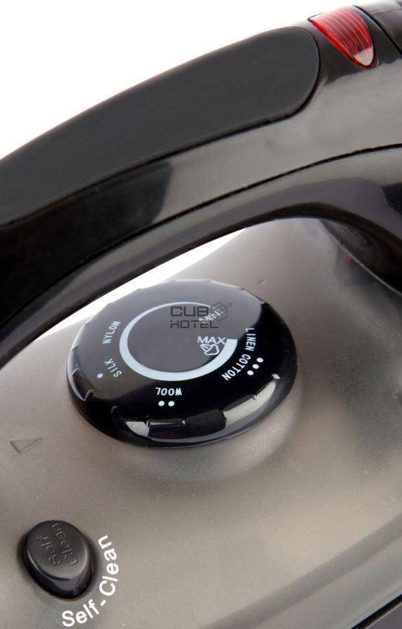 Ferro Engomar Com Vapor 1600W Hotel